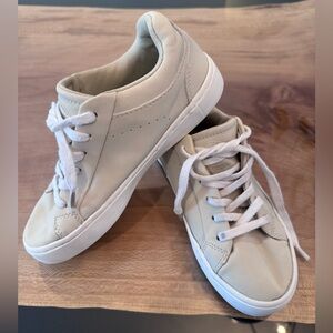 Zara Cream Canvas Shoes